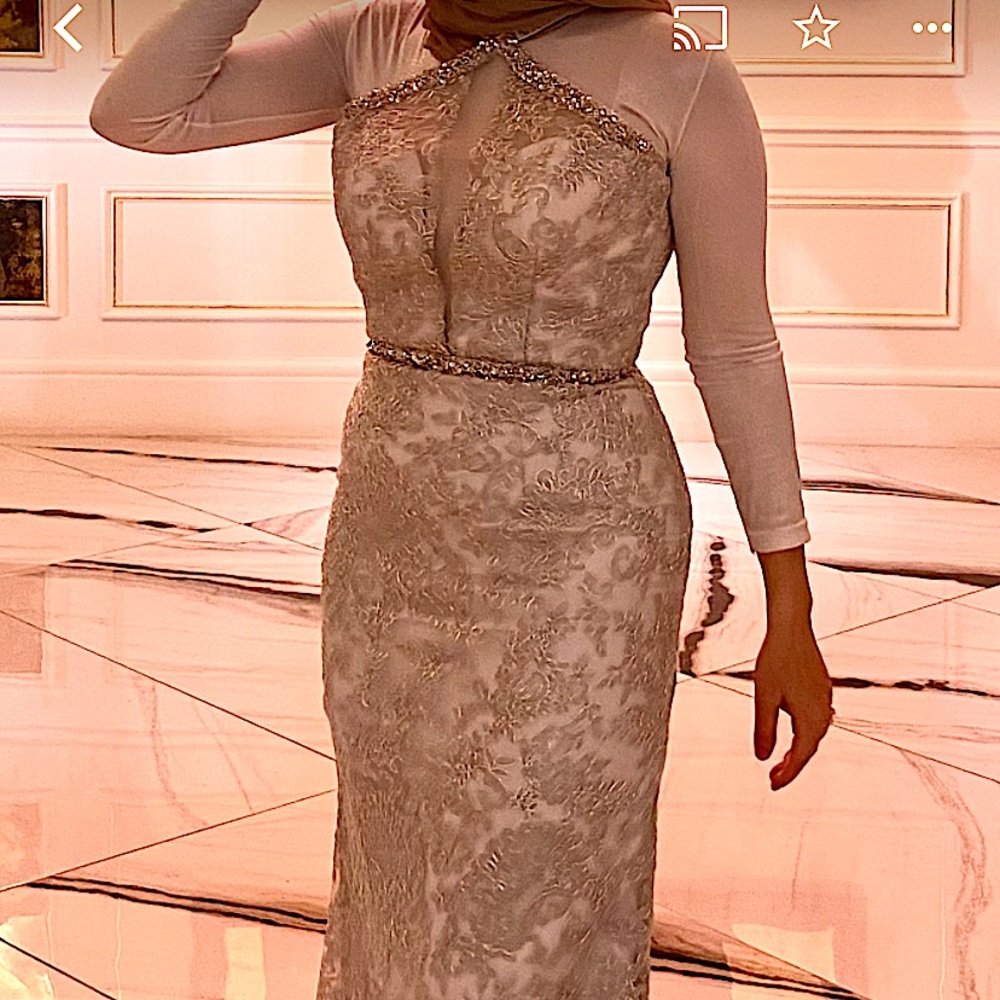 Prom/evening dress/ wedding dress